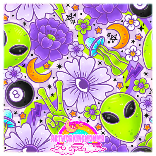 Lucky Alien & PNG